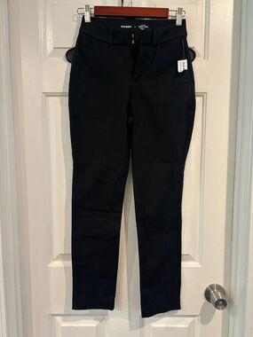Old Navy Black High-Rise Curvy Pixie Pants